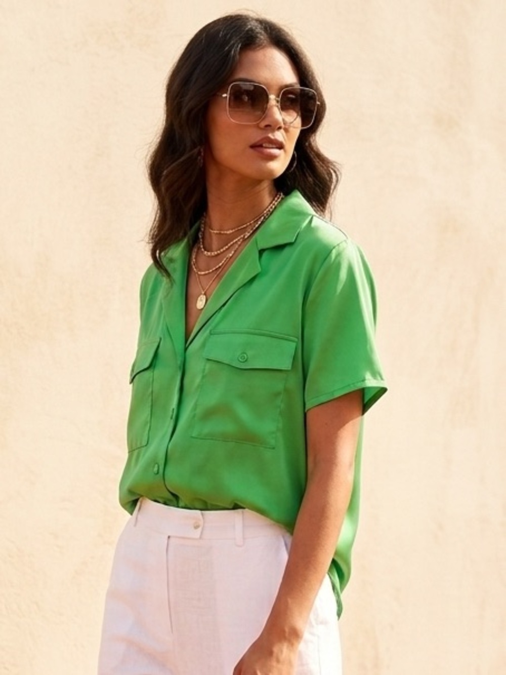 Crescent Green Satin Silky Button Front Blouse Short Sleeve Collared Top Medium